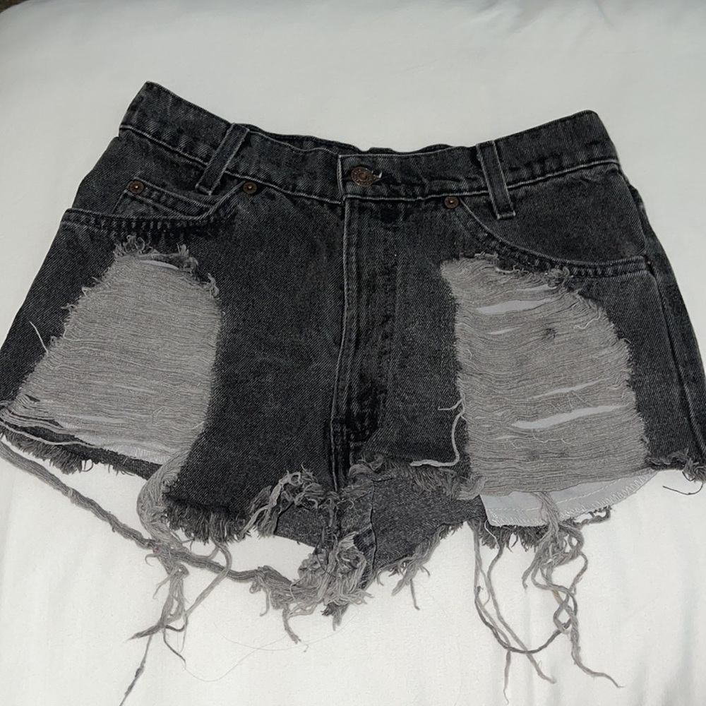LEVI’S vintage high waisted shorts